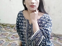 Little step sister ko stepmom exotic me patak ke jabar dasti pela
