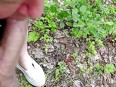 A friend sucks my dick in a public park and swallows cum
