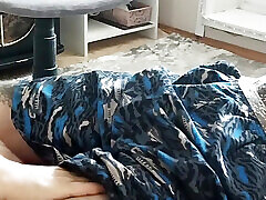 teściowa namiętnie ssie kutasa, dopóki nie skończę