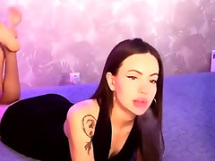 Hungry cfnm amateurs suck and jerk whipped cream dick in hd