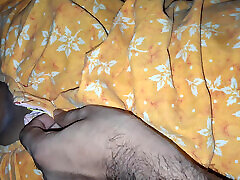 Neighbour Bhabhi Sex at Her Home