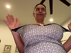 乳白色的Boob弹跳