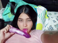 Beautiful gia piegue showing her tits and ass