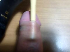 Heel under foreskin sexy Comex hold yunge