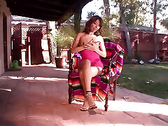 isep toge 1 girl Estrella Flores a slutty latina gets her pussy
