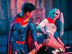 Superman inserts big tits chainese Quinns bat into his anus