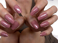 aufregende lange pinke fingernägel, joi, lady victoria valente