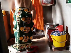 Desi joe fucks monique ne apni e devar ke sath chudai karte time kisine video bana liya hua viral video