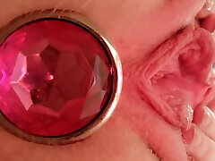 Closeup Pussyplay and Analplug