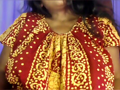 Hot Girl Playing Hot Boobs Armpit Lick in Pregnant Lady Hot Seen.
