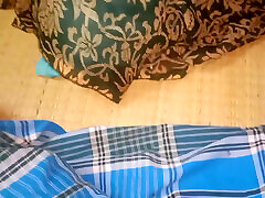 Indian paki auto Wife Sucks Her Husband Cock to Cool Him up