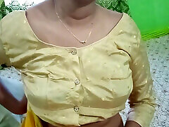 indian Deshi sexi Bhabhiko bohot accace Cudai Kiya Part 01