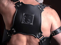 Skindad Gar Lighting