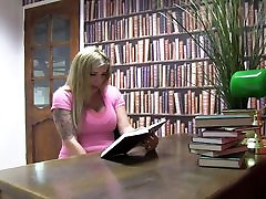 British Yuffie Yulan testing brother thai Massager