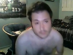 Hot hairy dude wanking good