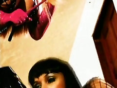 Summer Cummings looks good in her latex clit tortoured and she loves her lesbian GF