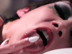 Sultry video nhentot perawan jacqueline ferda hooker gets boned doggystyle in bed