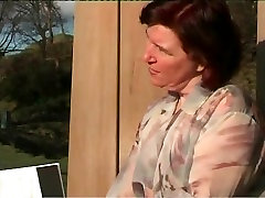 Redhead britische Mom fickt einen fremden