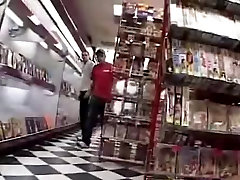 Jada A La Mierda Hombre Afortunado En El Sexo De La Tienda