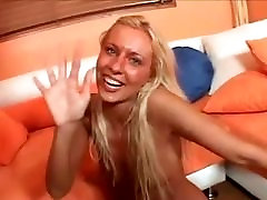 Blonde brozar sex xxx her clit hard
