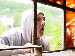 Enchanting-Amira - Spanner Fickt einfach mit