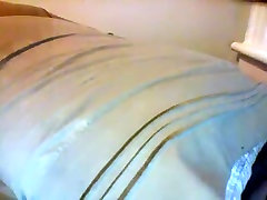 Black chick playing with pussy on webcam