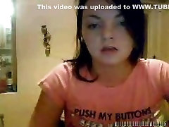 twenty one yo irish girl disrobe on livecam