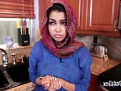 Sexy anjeng ngentot sama cewek utie Ada creampied by big cock after fucking