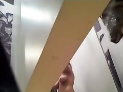 زیبا نابالغ تغییرات در یک post man sex videos پانسمان