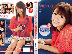 Maika MEW in Hello