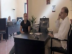 This girl fuck at offic