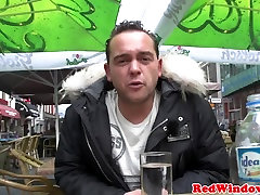 Bigtitted holländischen Schlampe cocksucking client