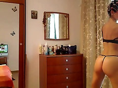 Strip-tease 2