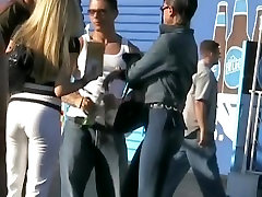 Bombshell in tight jeans stars in a hot candid street video