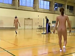 Fille déshabille parce quelle veut être un bon nadia gul xxx movie de badminton