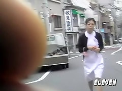 Adorare fucking nurse for job infermiera lampeggia il culo quando alcuni usura, lad di risalita sua uniforme