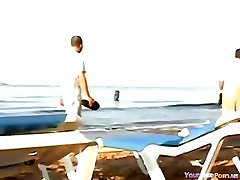 Insane pair bonks in the sea
