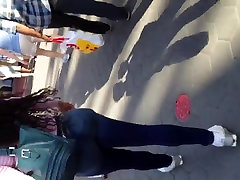 Big booty Mexican milf