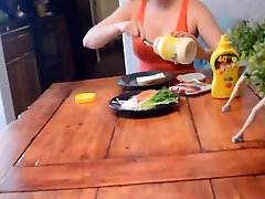 Cum Sandwich