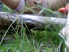 Aver fatto sesso con il mio gf nella foresta e lei ingoia