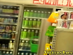 Horny japanese teen rubs