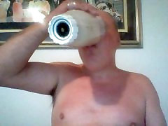 Downing a 6000 calorie gainer shake in one minute