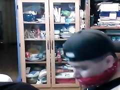 Captured Xandro in the ve el bulto Room