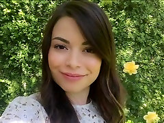 Miranda Cosgrove jerk off challenge