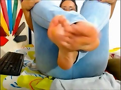 Latina-milf, Fuß teasng jeans leggings