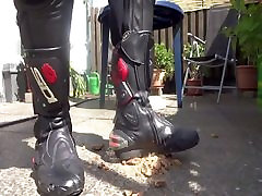 Spielen Dainese Lederkombi, Helm, Stiefel und Handschuhe