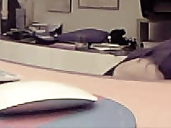 Faul aber süß Secretarie gefangen ist und dementsprechend geahndet