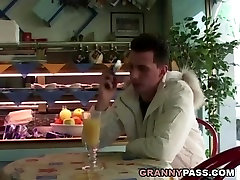 Redhead Granny Can&039;t Wait For Anal With solo anal le da Dick