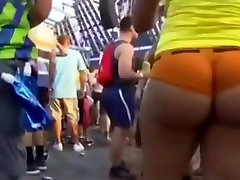 culo birthday present for wife bbc en la rave