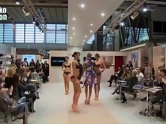 Paparazzi-Naked yanina drogada Actresses-004 Fashion Lingerie